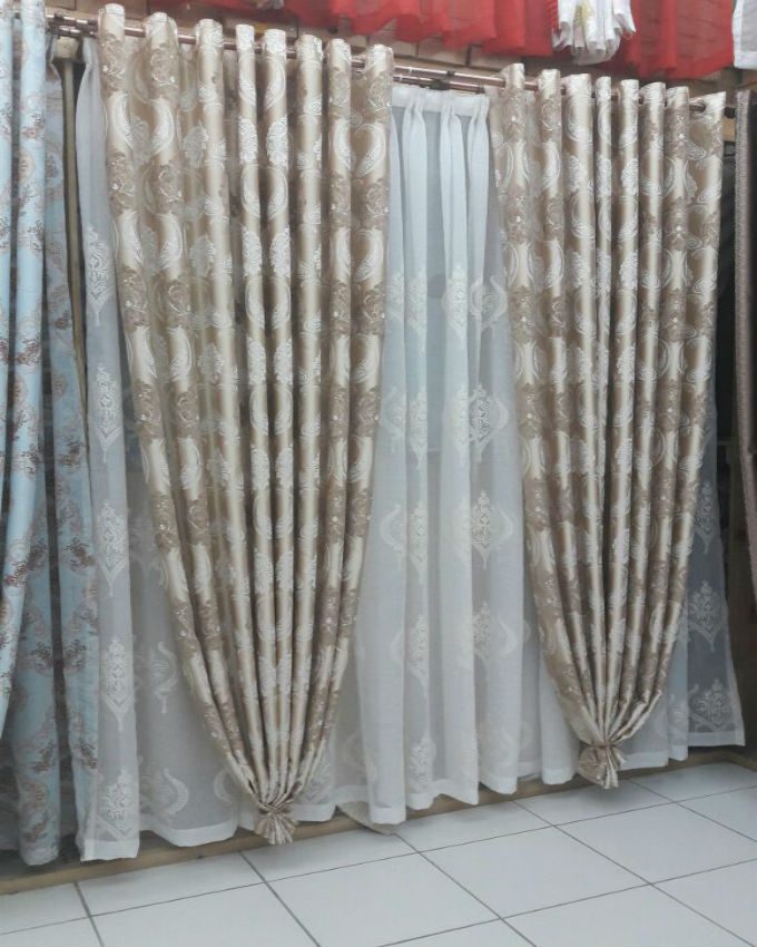 Curtain-010